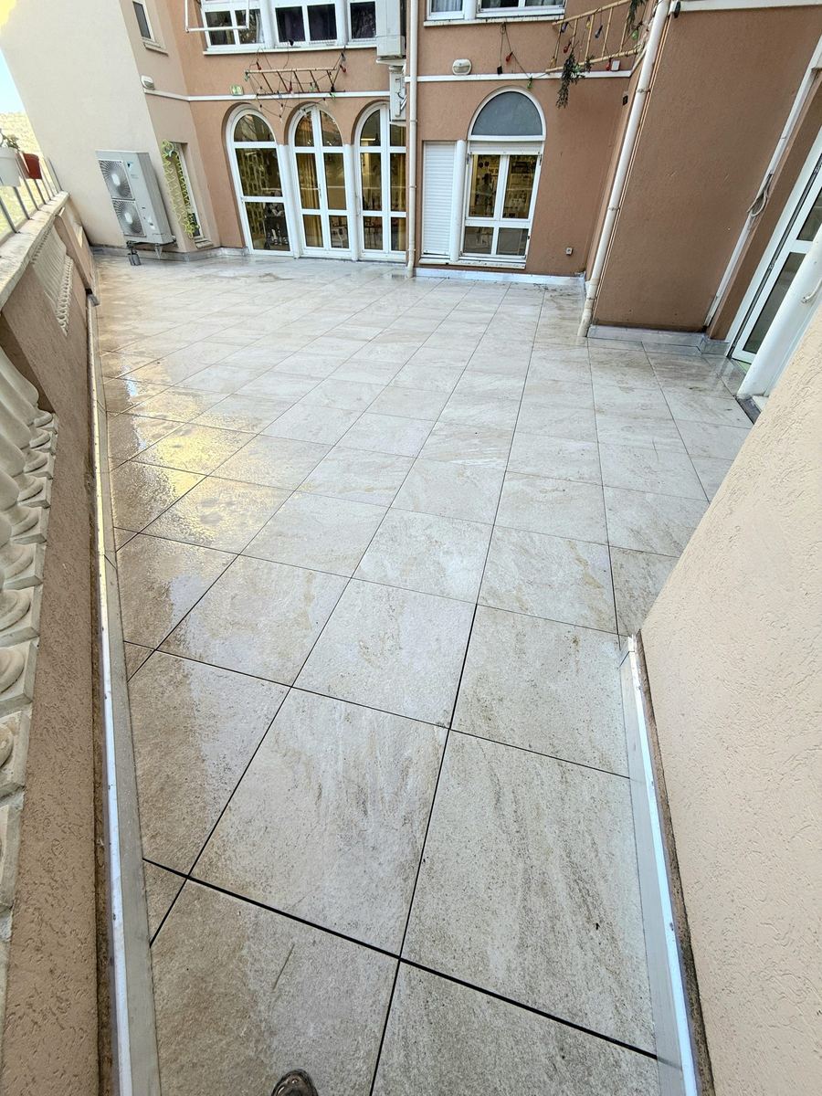Terrasse carrelée — finition premium